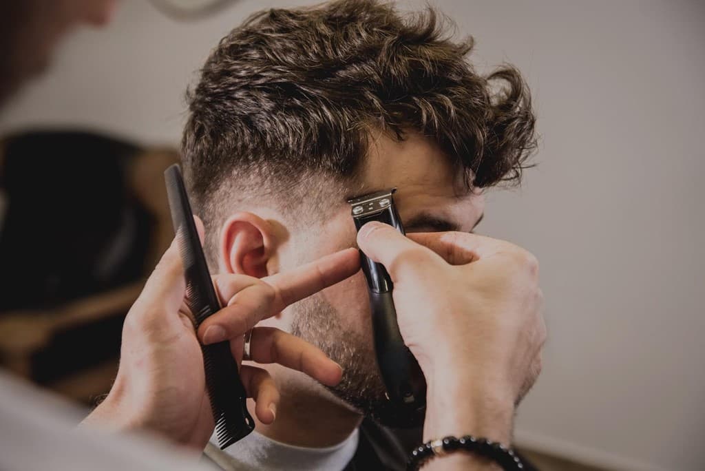 Últimas tendencias en peluquería masculina y barbería